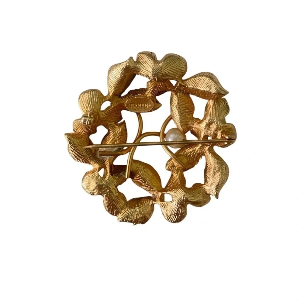 Vintage Kramer gold-tone and faux pearl circular floral brooch 1.5 inches